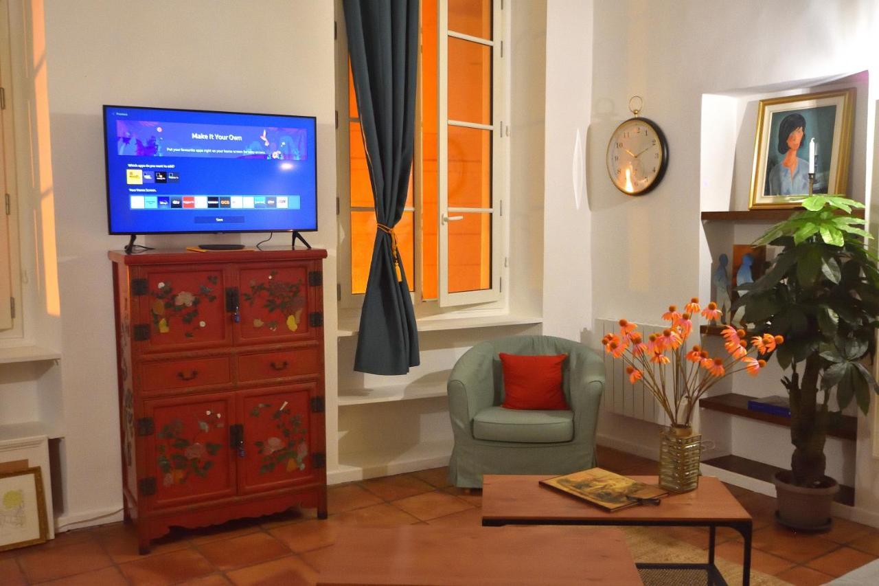 Apartment 33 On The Old Historic Senate Square Nice Ngoại thất bức ảnh